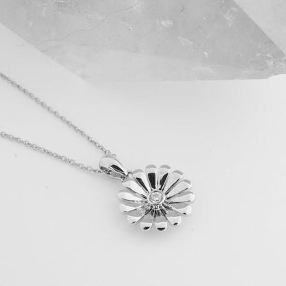 Gerber Daisy Necklace