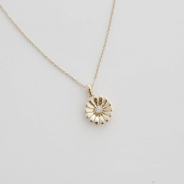 Gerber Daisy Necklace