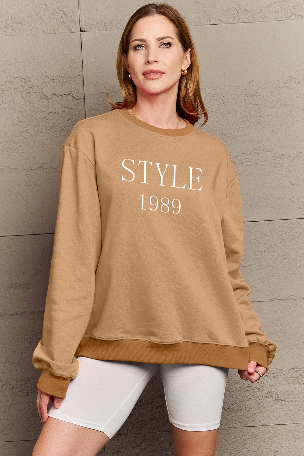 1989 Graphic Crewneck Sweatshirt