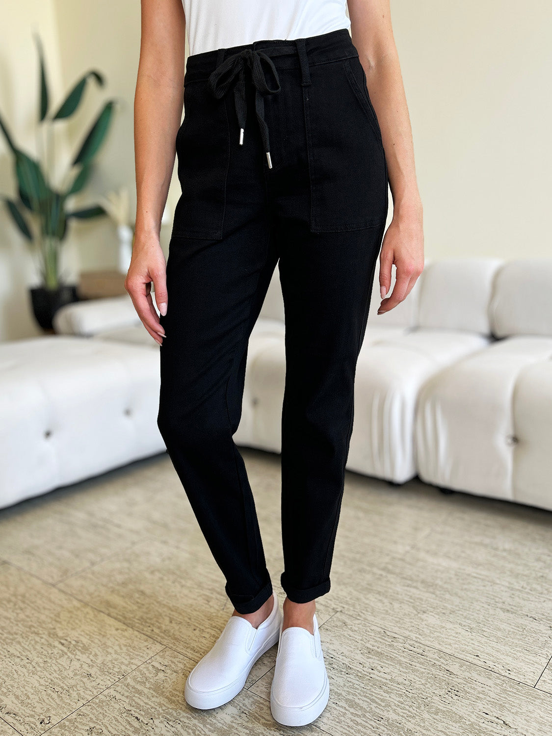 Onyx Jogger Jeans